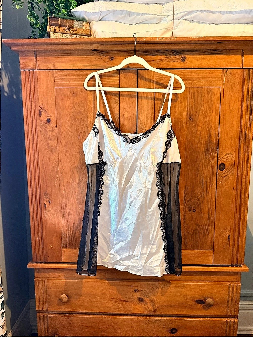 White & Black Lace Trim Chemise